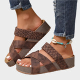 Plattform-Sandalen im Orthopädischen Stil