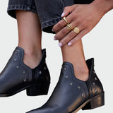 Věnceslava Elegante Stiefeletten mit Metallsternen