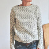 Victoria | Eleganter grauer Pullover mit U-Ausschnitt