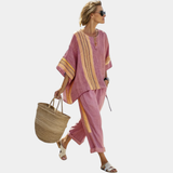 Tess | Elegante Haut in Lavendel und gestreifte Hose in Senfgelb