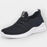Leichte und bequeme orthopädische Schuhe