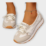 Elegante Sportschuhe im klassischen Stil