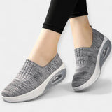 Bequeme und einfache Schuhe