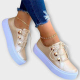 Elegante Sneaker mit minimalistischem Design