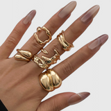 Ungleichmäßiger Ring mit Mehreren Schichten