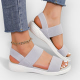 Bequeme elastische Sandalen
