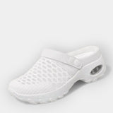 Sichere orthopädische Sandalen