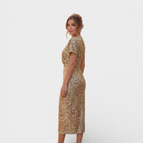 Valentina | Leichte elegante Robe