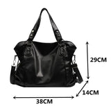 Lucie | Elegante Hobo-Umhängetasche