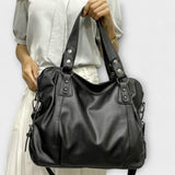 Lucie | Elegante Hobo-Umhängetasche