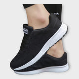 Strick-Sportschuhe mit rutschfester Sohle