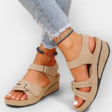Stylische offene Sandale