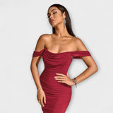 Ione - Figurbetontes Kleid mit schulterfreien und Raffung
