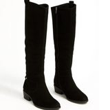 BelleVie – Elegante Wildlederstiefel
