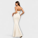 Callie - Elegantes Kleid mit Rüschen