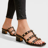 Petra | Nieten-Sandalen