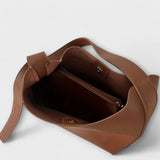 Isaure │ Elegante Ledertasche mit Schulterriemen