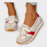Elegante Sportschuhe im klassischen Stil