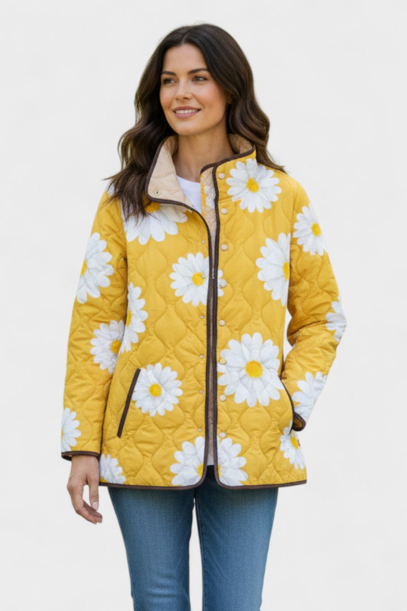 Almuth™ Steppjacke gelb mit weißen Margeriten, durchgehender Reißverschluss, wattiert