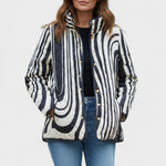 Hanne™ Steppjacke mit Zebra-Muster, Knopfleiste und hohem Kragen